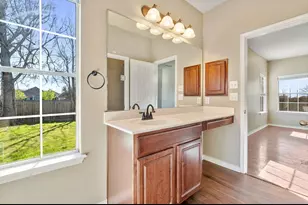 120 Emory Fields Dr, Hutto, TX 78634 - Photo 27