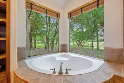 201 Shady Oaks Trail, Liberty Hill, TX 78642 - Photo 19