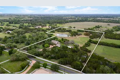 201 Shady Oaks Trail, Liberty Hill, TX 78642 - Photo 35