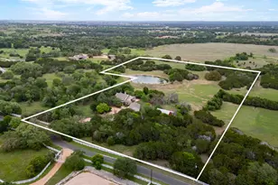 201 Shady Oaks Trail, Liberty Hill, TX 78642 - Photo 35