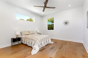 1719 Bunche Rd, Austin, TX 78721 - Photo 23