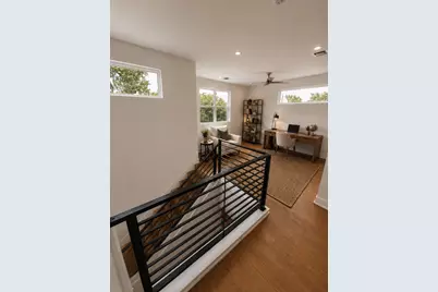 1719 Bunche Road, Austin, TX 78721 - Photo 9