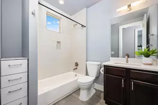 1310 Cedar Ave, Austin, TX 78702 - Photo 25