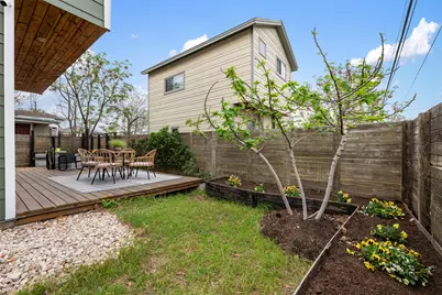 1310 Cedar Avenue, Austin, TX 78702 - Photo 31