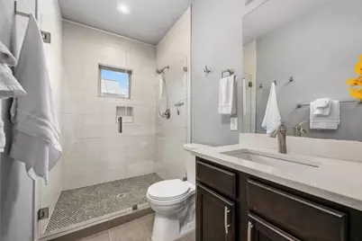 1310 Cedar Avenue, Austin, TX 78702 - Photo 19