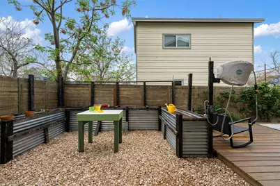 1310 Cedar Avenue #1, Austin, TX 78702 - Photo 31