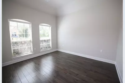 5301 Ponte Tresa Drive, Austin, TX 78738 - Photo 3