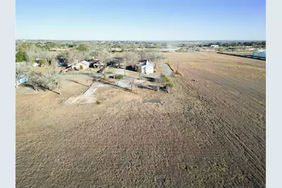1414 Fifth Street, Lockhart, TX 78644 - Photo 5