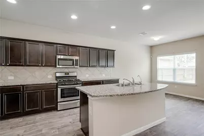 2908 Tilmon Lane, Austin, TX 78725 - Photo 9