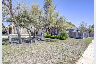 413 Pinnacle View Drive, Georgetown, TX 78628 - Photo 3