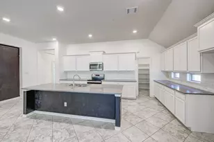 413 Pinnacle View Dr, Georgetown, TX 78628 - Photo 7