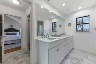 2614 Jefferson St, Austin, TX 78703 - Photo 19