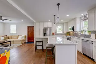 2400 Canterbury St, Austin, TX 78702 - Photo 7