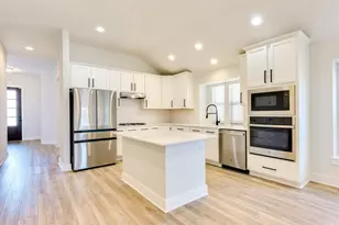 122 Biscayne Bay Bend, Kyle, TX 78640 - Photo 7