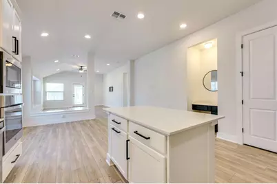 122 Biscayne Bay Bend, Kyle, TX 78640 - Photo 9