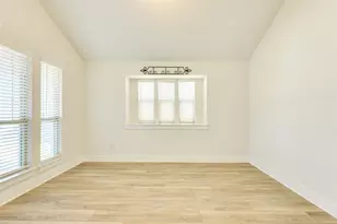 122 Biscayne Bay Bend, Kyle, TX 78640 - Photo 5