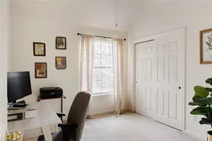 10008 Anahuac Trail, Austin, TX 78747 - Photo 23