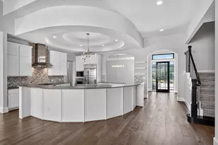 308 Lodestone Ln, Austin, TX 78738 - Photo 15