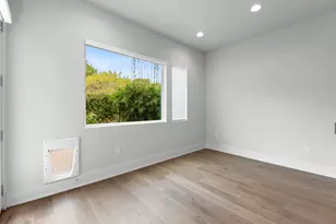5214 5214 Pink Poppy Pass, Austin, TX 78735 - Photo 9