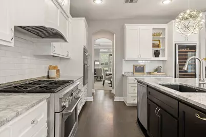 122 Lakota Pass, Austin, TX 78738 - Photo 7