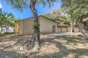 11718 Running Fox Trail, Austin, TX 78759 - Photo 7