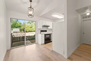 1015 E Yager Ln, Austin, TX 78753 - Photo 7