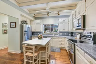3907C Belmont Park Dr, Austin, TX 78746 - Photo 5