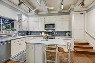 3907C Belmont Park Dr, Austin, TX 78746 - Photo 7
