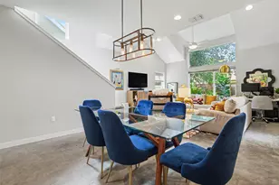 5616 S 1st St, Austin, TX 78745 - Photo 9