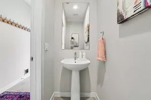 5616 S 1st St, Austin, TX 78745 - Photo 35