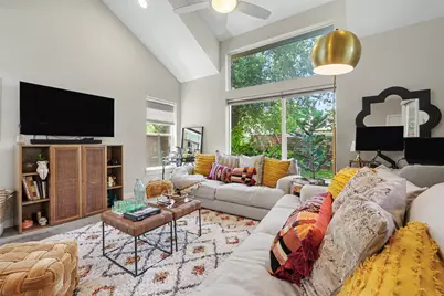 5616 S 1st Street #13, Austin, TX 78745 - Photo 17