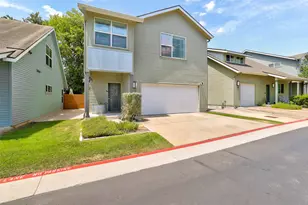 5616 S 1st St, Austin, TX 78745 - Photo 3