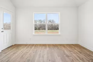 179 Great Northern Dr, Cedar Creek, TX 78612 - Photo 11