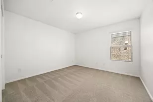21609 Gallus Dr, Pflugerville, TX 78660 - Photo 19