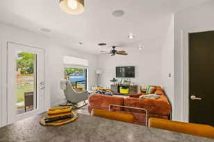 805 Cardiff Dr, Austin, TX 78745 - Photo 27