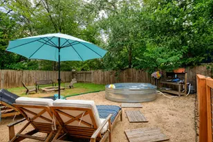805 Cardiff Dr, Austin, TX 78745 - Photo 37