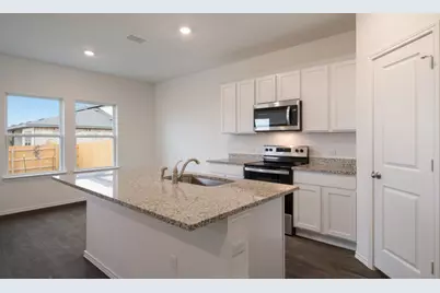 18405 Cremello Drive #B, Manor, TX 78653 - Photo 7