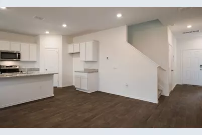 18405 Cremello Drive #B, Manor, TX 78653 - Photo 5