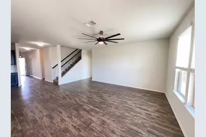 709 Hummingbird Lane, Leander, TX 78641 - Photo 3