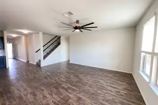 709 Hummingbird Ln, Leander, TX 78641 - Photo 3