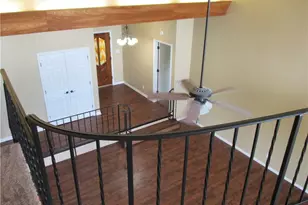 215 Monkey Rd, Elgin, TX 78621 - Photo 7