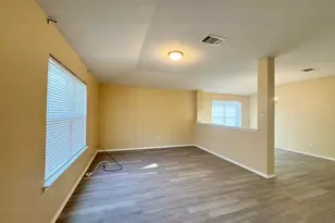 12809 Wood Lily Tr, Elgin, TX 78621 - Photo 5