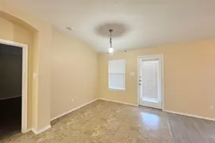 12809 Wood Lily Tr, Elgin, TX 78621 - Photo 11