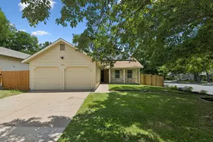 9723 Moorberry St, Austin, TX 78729 - Photo 3