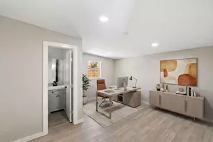 906 E 43rd St, Austin, TX 78751 - Photo 17