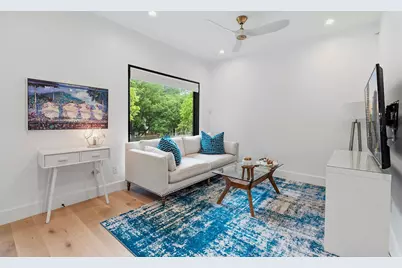 2004 Riverview Street, Austin, TX 78702 - Photo 17