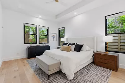 2004 Riverview Street, Austin, TX 78702 - Photo 21