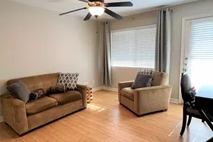 1307 Norwalk Ln, Austin, TX 78703 - Photo 5