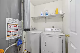 1115 Sycamore St, San Marcos, TX 78666 - Photo 21