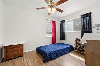 1115 Sycamore Street, San Marcos, TX 78666 - Photo 13